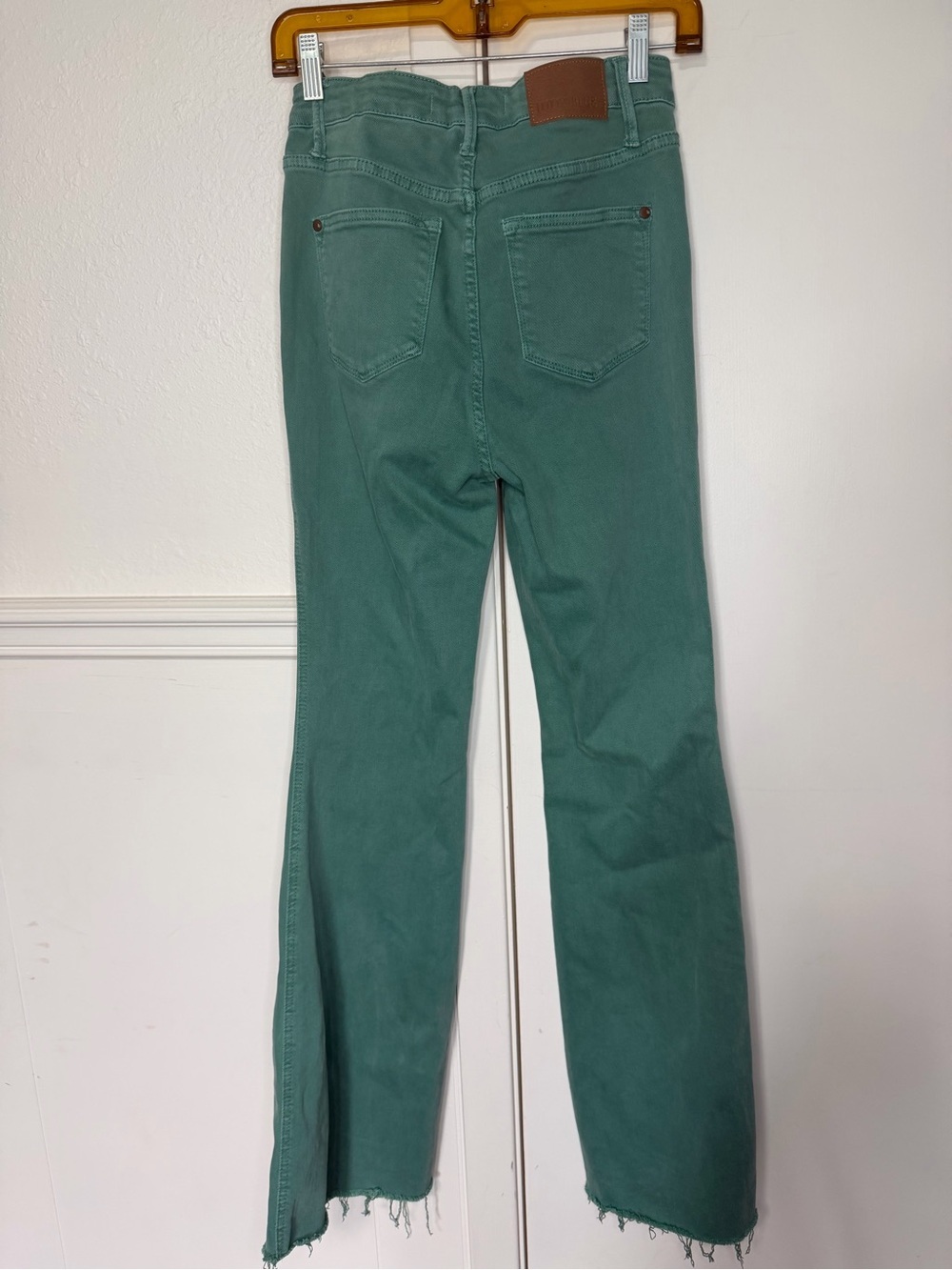 Judy Blue Straight Leg Flare Sea Green Jeans size 26 - Picture 4 of 7